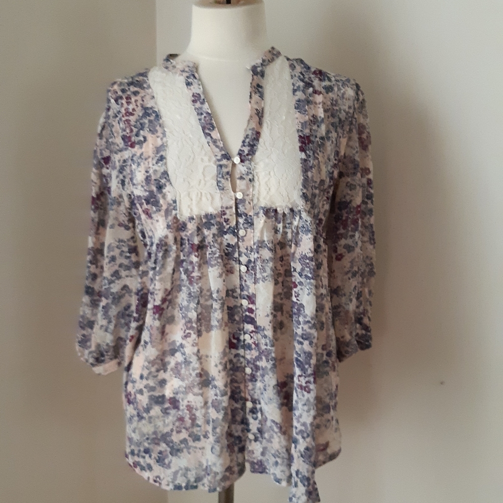 Elle half Sleeves Blouse Size M
